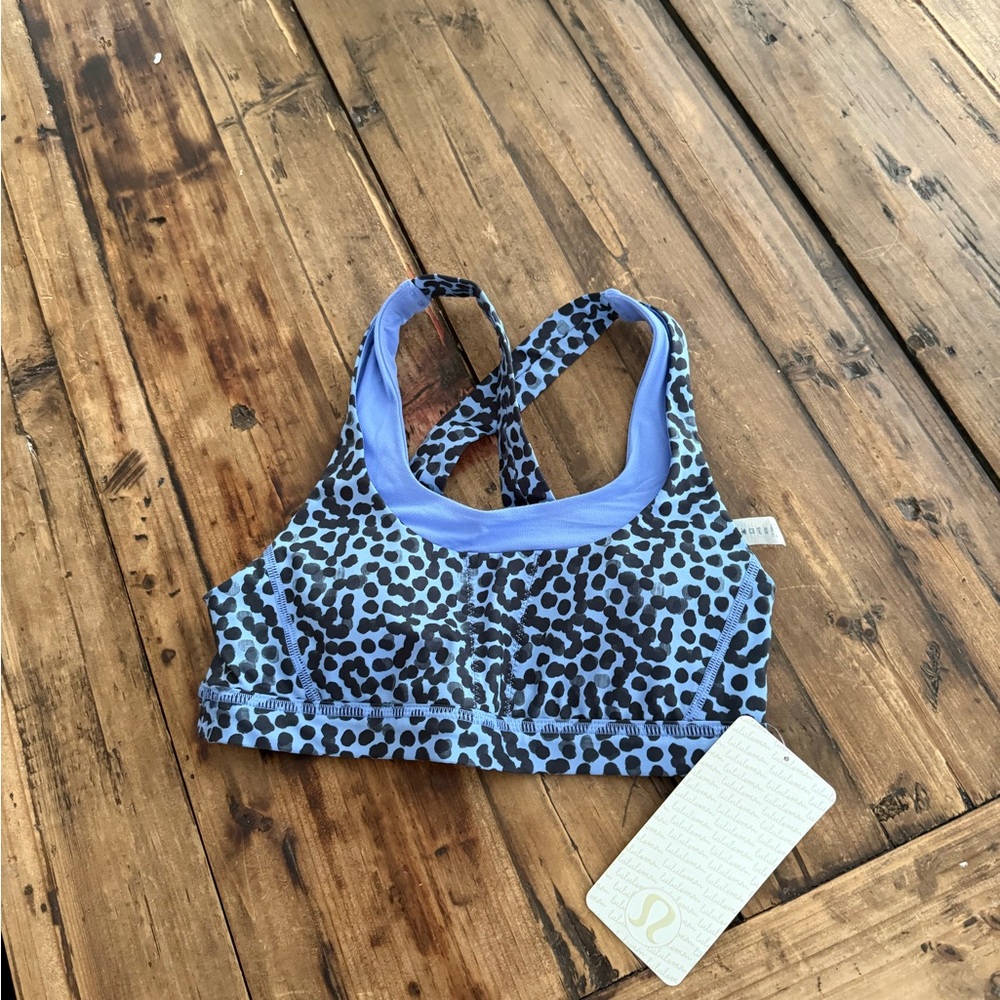 NWT Lululemon Blue Leopard Print Sports Bra